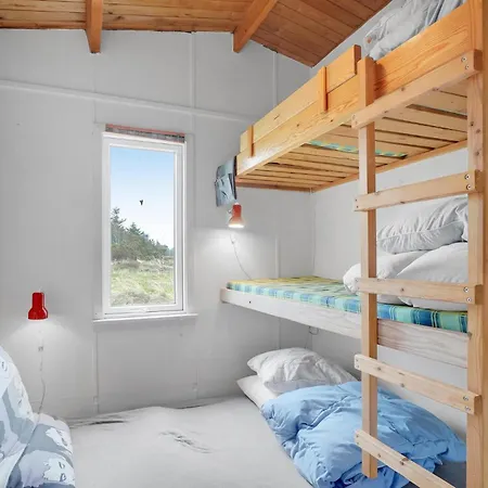 Holiday home Pet Friendly In With Wifi *